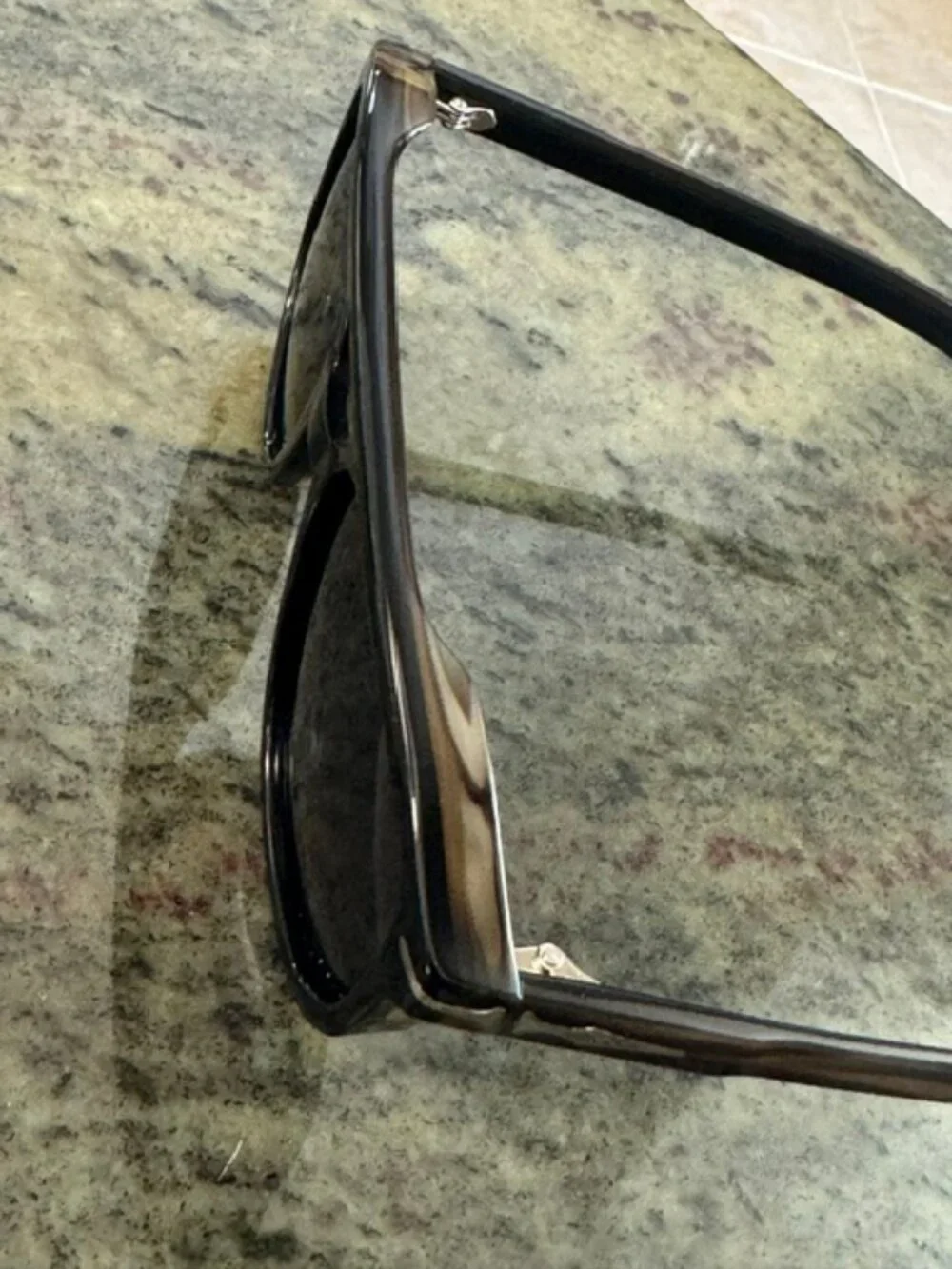 Gesruny 1645 C02 Polarized 56 17 145 Men's Sunglasses w/Case & Accessories NWT